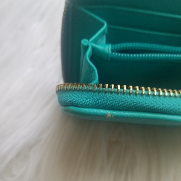 BEBE  WALLET - Picture 4 of 7